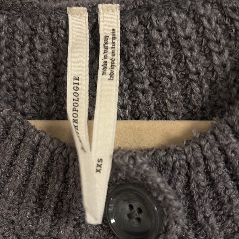 Anthropologie sweater/shirt, size XX small - Picture 2 of 3